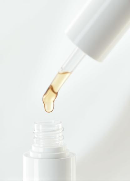 Seoul Silk Serum dropper bottle